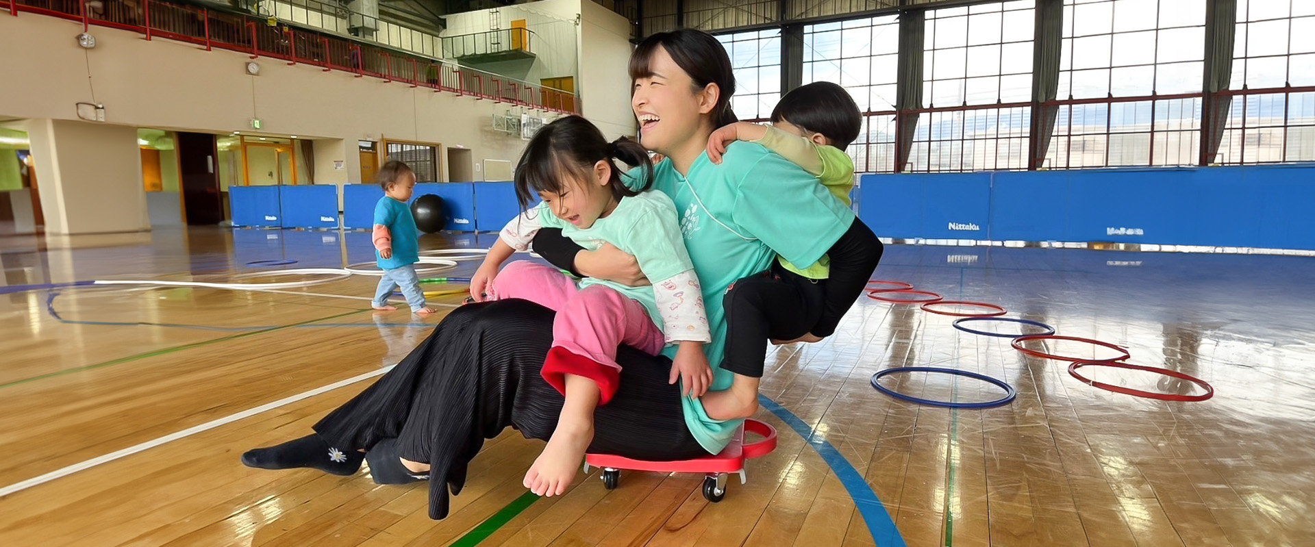 笑顔と感謝の輪をつくるTOP画像